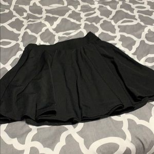 Pretty black skirt!